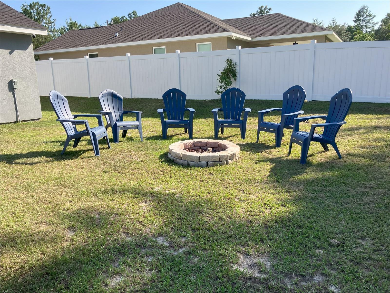 MARION OAKS UN 9 - Residential
