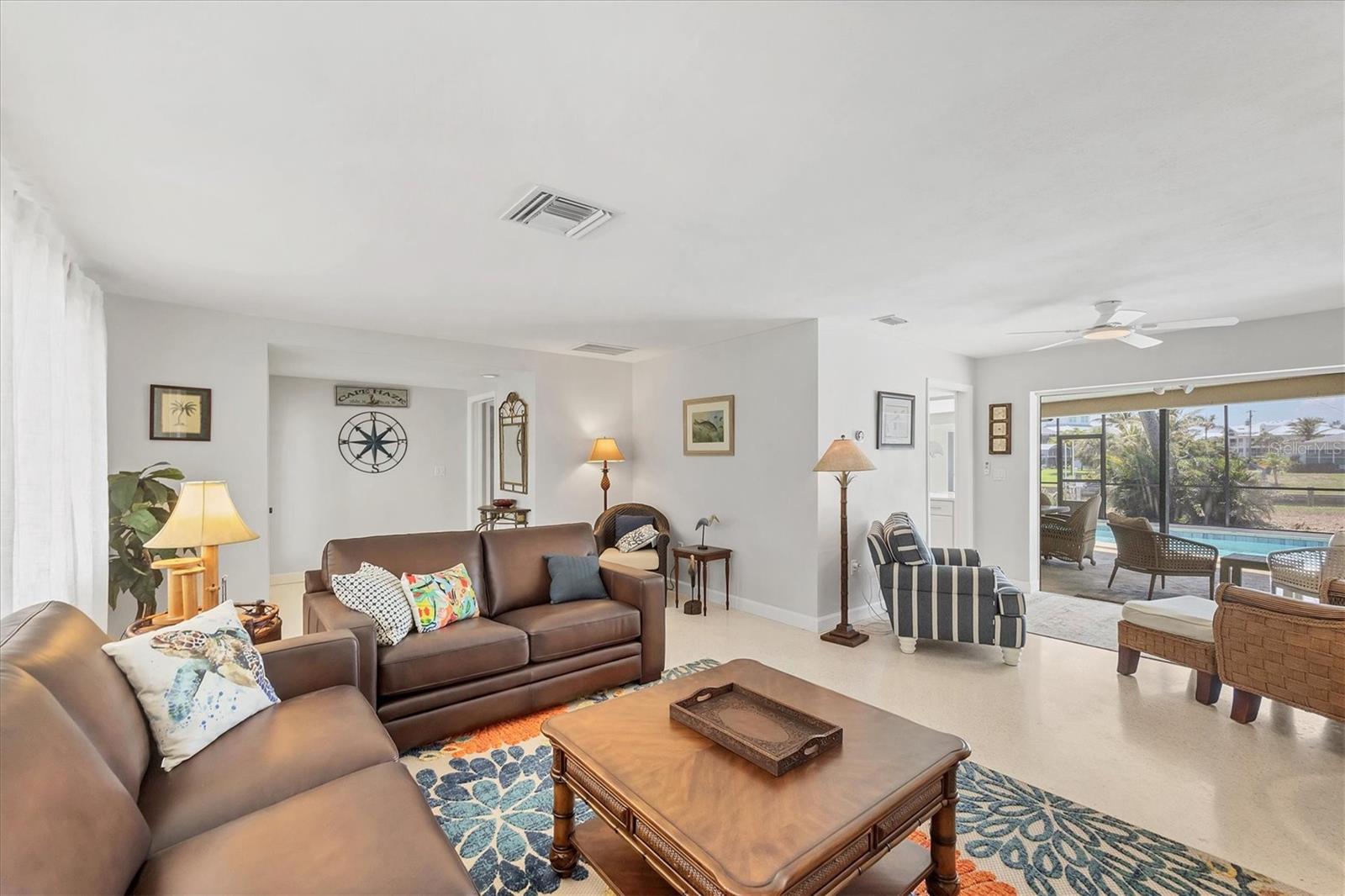 CAPE HAZE RE - Residential