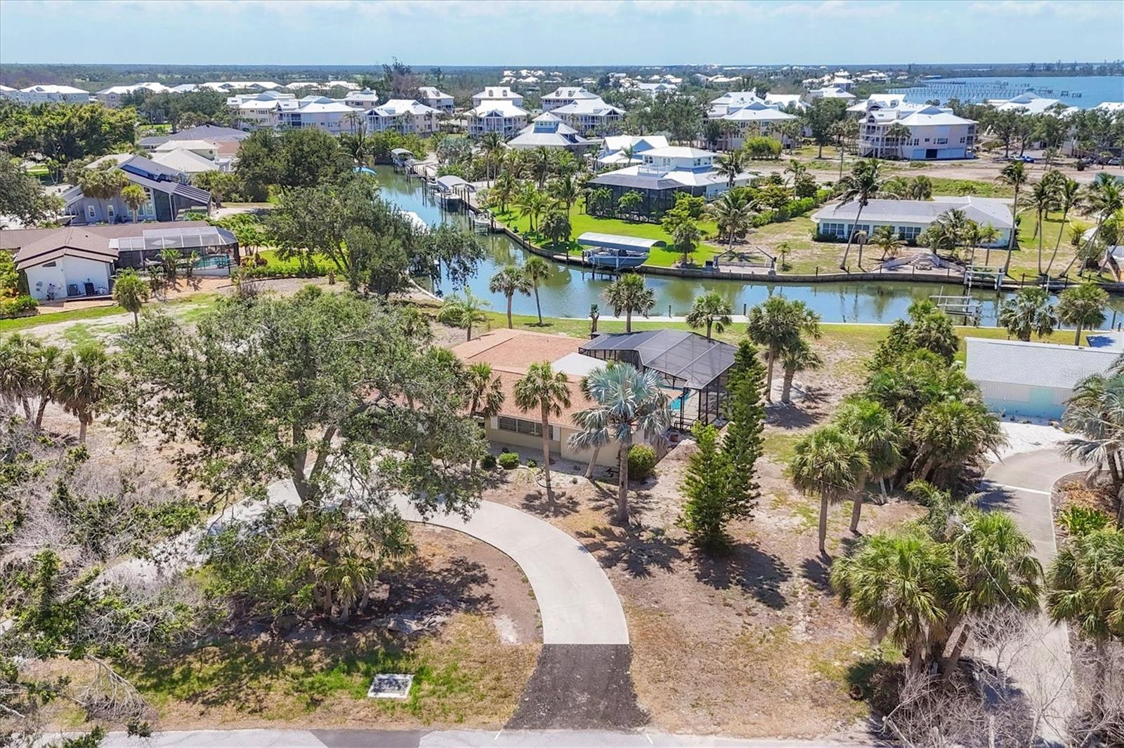 CAPE HAZE RE - Residential