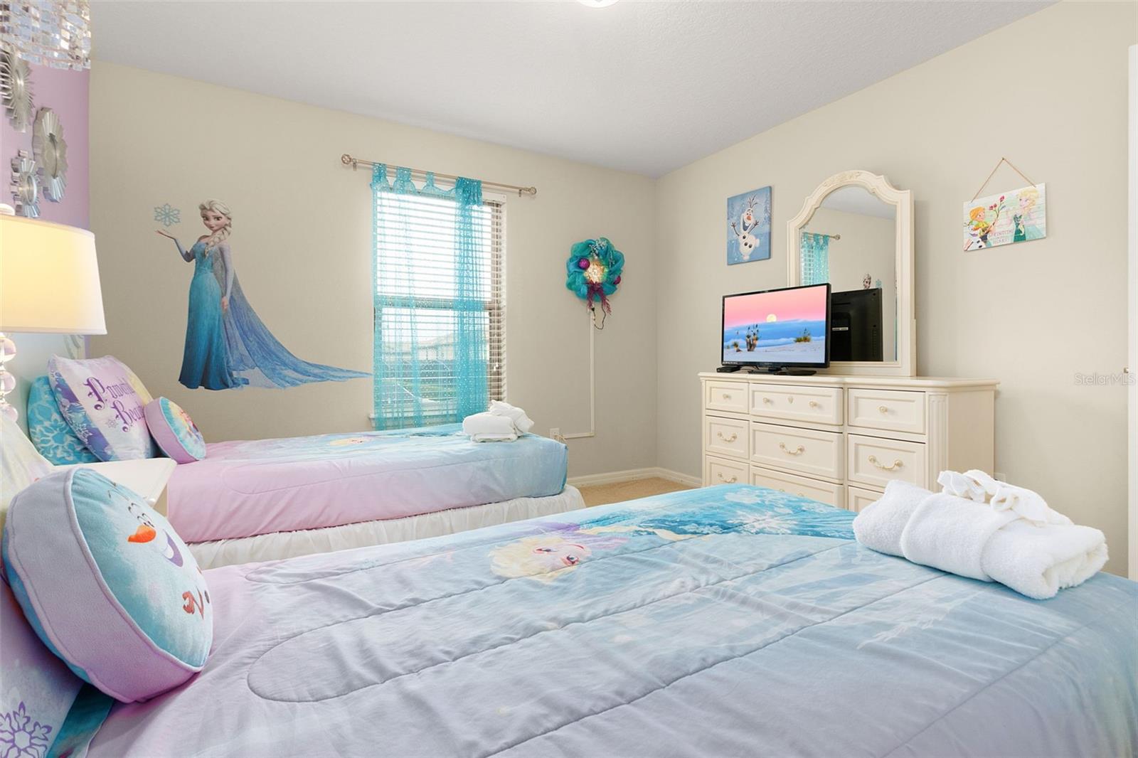 WINDSOR AT WESTSIDE PH 1 - Residential