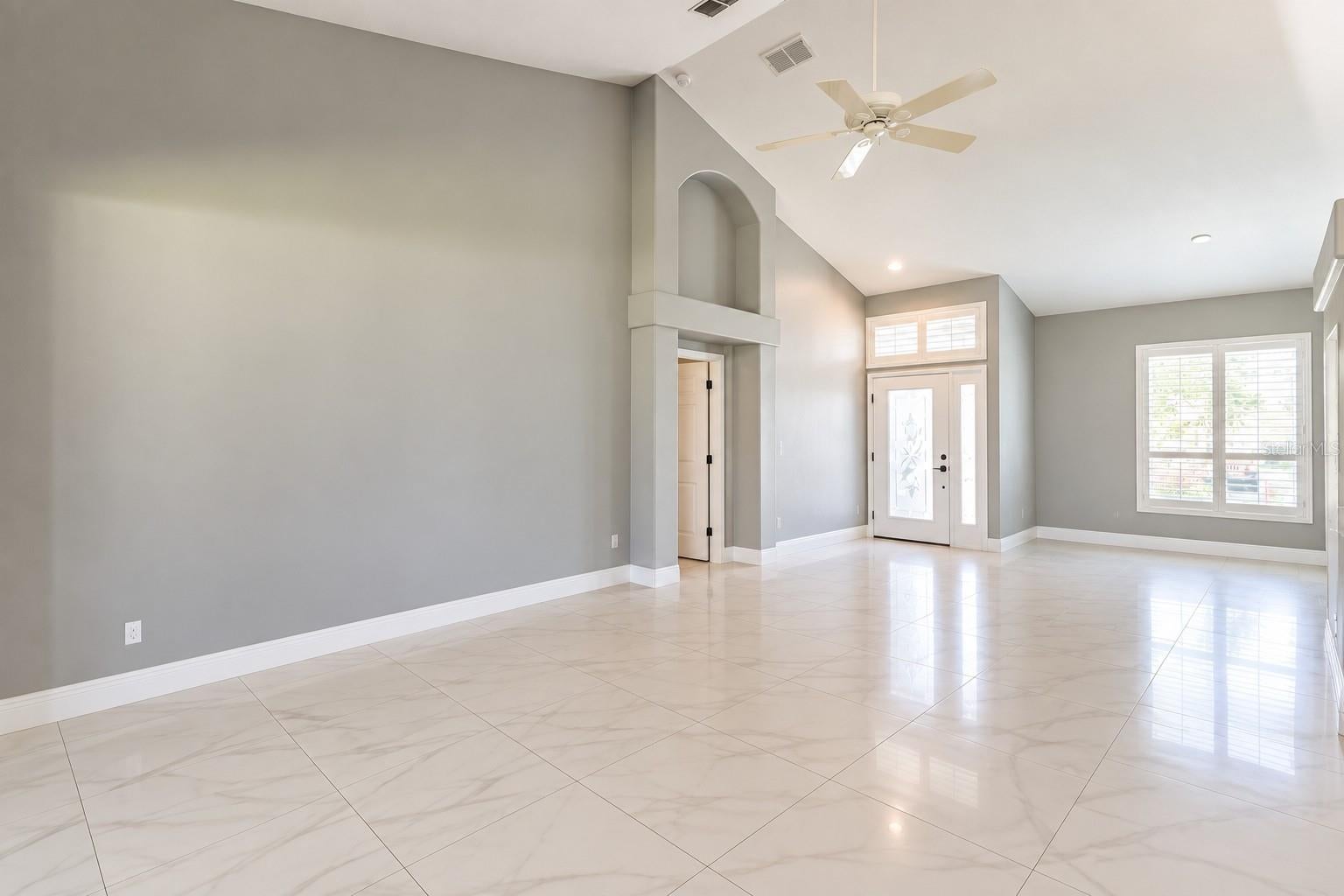 4465 FAIRWAY OAKS DRIVE