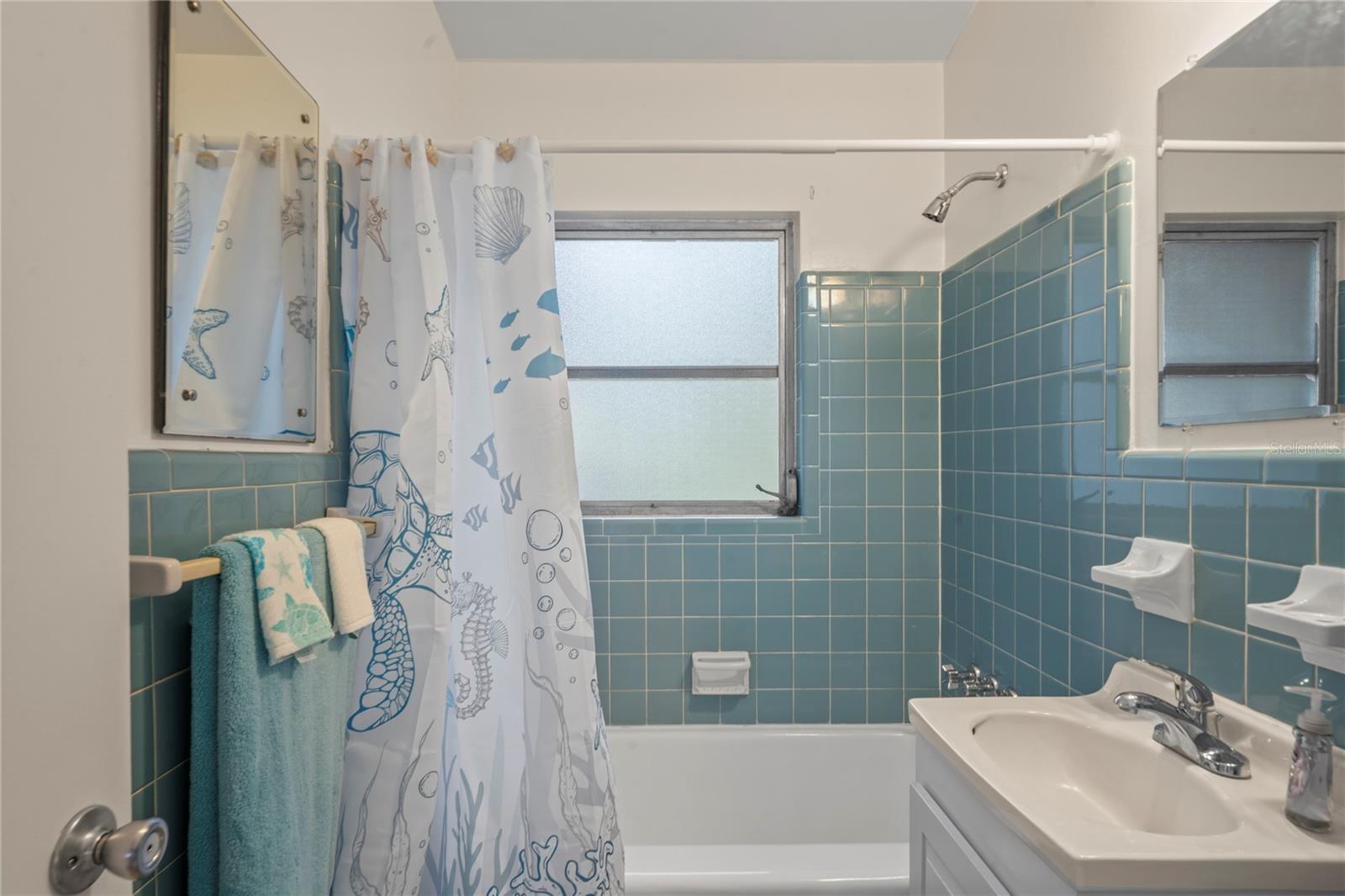 PURITAN HEIGHTS - Residential