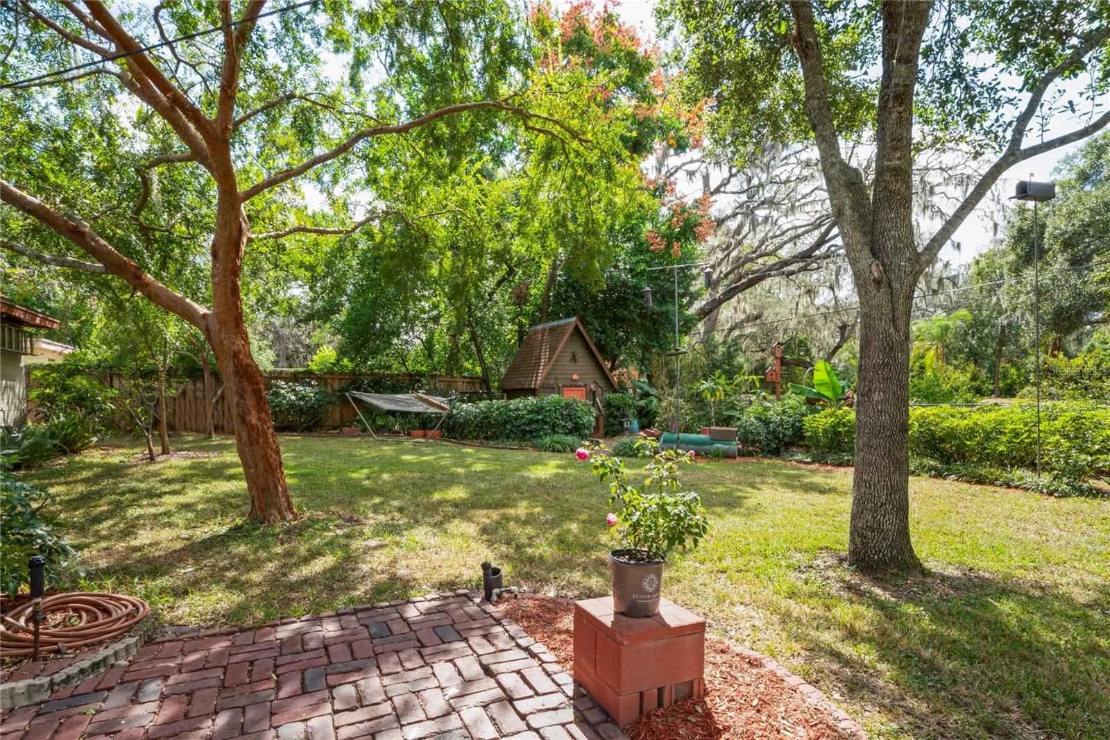 PURITAN HEIGHTS - Residential