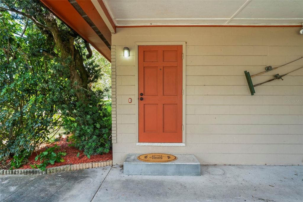 Photo of 8016 Sharon Drive, Tampa, FL 33617 (MLS # TB8439066)