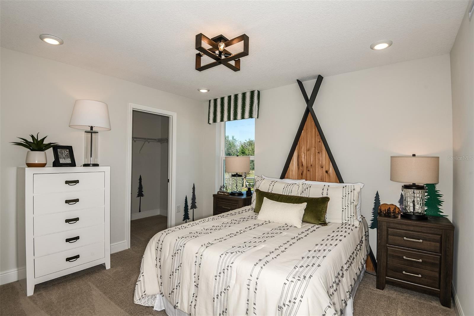 VINTNER RESERVE - Residential