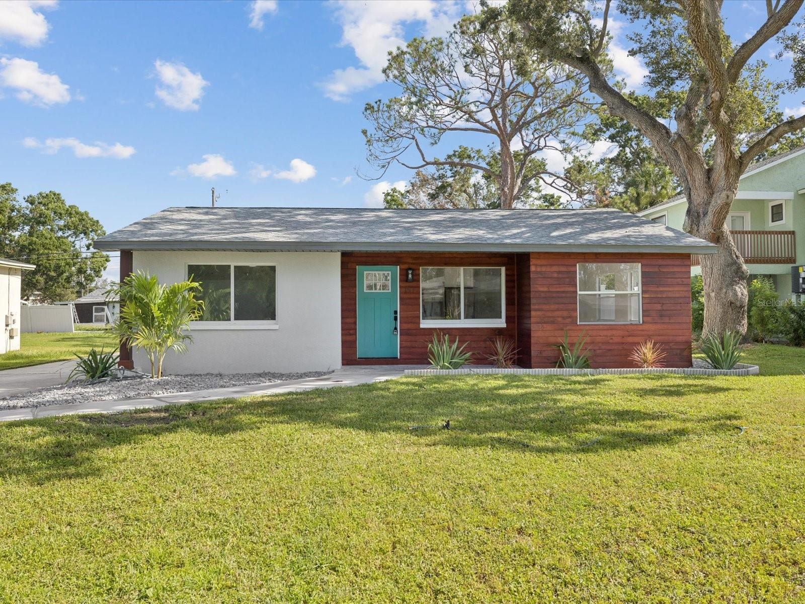 Welcome to this beautifully renovated 4-bedroom, 2-bathroom home located in the desirable Riviera Bay neighborhood of Saint Petersburg. This property offers the perfect combination of modern upgrades, prime location, and exceptional outdoor amenities.
Inside, you'll find brand new flooring, a cozy fireplace, and a fully updated kitchen featuring new cabinets, granite countertops, and stainless-steel appliances. The home also boasts a new roof (2021) and new AC system (2022), ensuring comfort and efficiency year-round.
One of the standout features is the detached two-car garage equipped with water and electric—offering incredible potential to be converted into an accessory dwelling unit (ADU), guest suite, or workshop.
Perfectly situated just minutes from 4th Street's vibrant shopping and dining corridor, and only 15 minutes to downtown St. Pete, 20 minutes to downtown Tampa, and 30 minutes to the beach. Enjoy the outdoors with a short stroll to Riviera Bay Park, where you’ll find tennis and pickleball courts, playgrounds, and wide-open green space.
Zoned for top-rated schools including Shore Acres Elementary, Meadowlawn Middle, and Northeast High School, this home is ideal for families and professionals alike.
Don’t miss your chance to own a slice of paradise in one of Florida’s most sought-after communities!