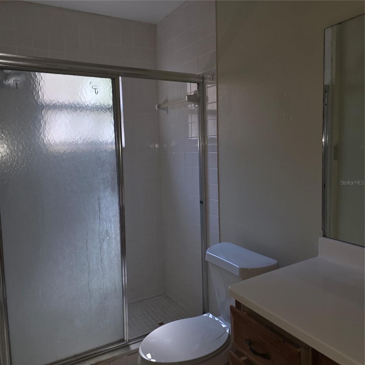 OAKLAND VILLAGE SEC 1 - Residential Lease