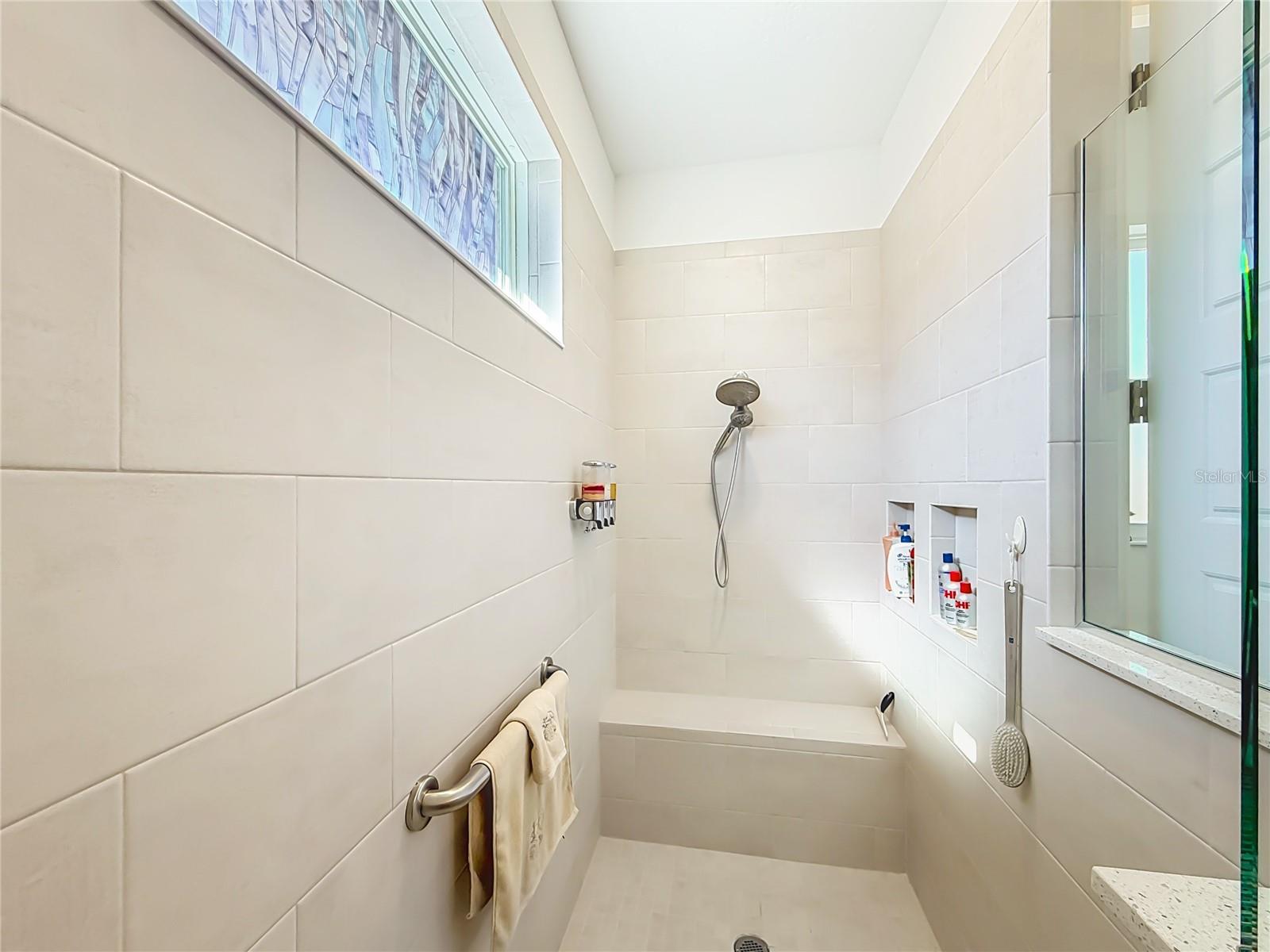 ON TOP OF THE WORLD AVALON 7 - Residential