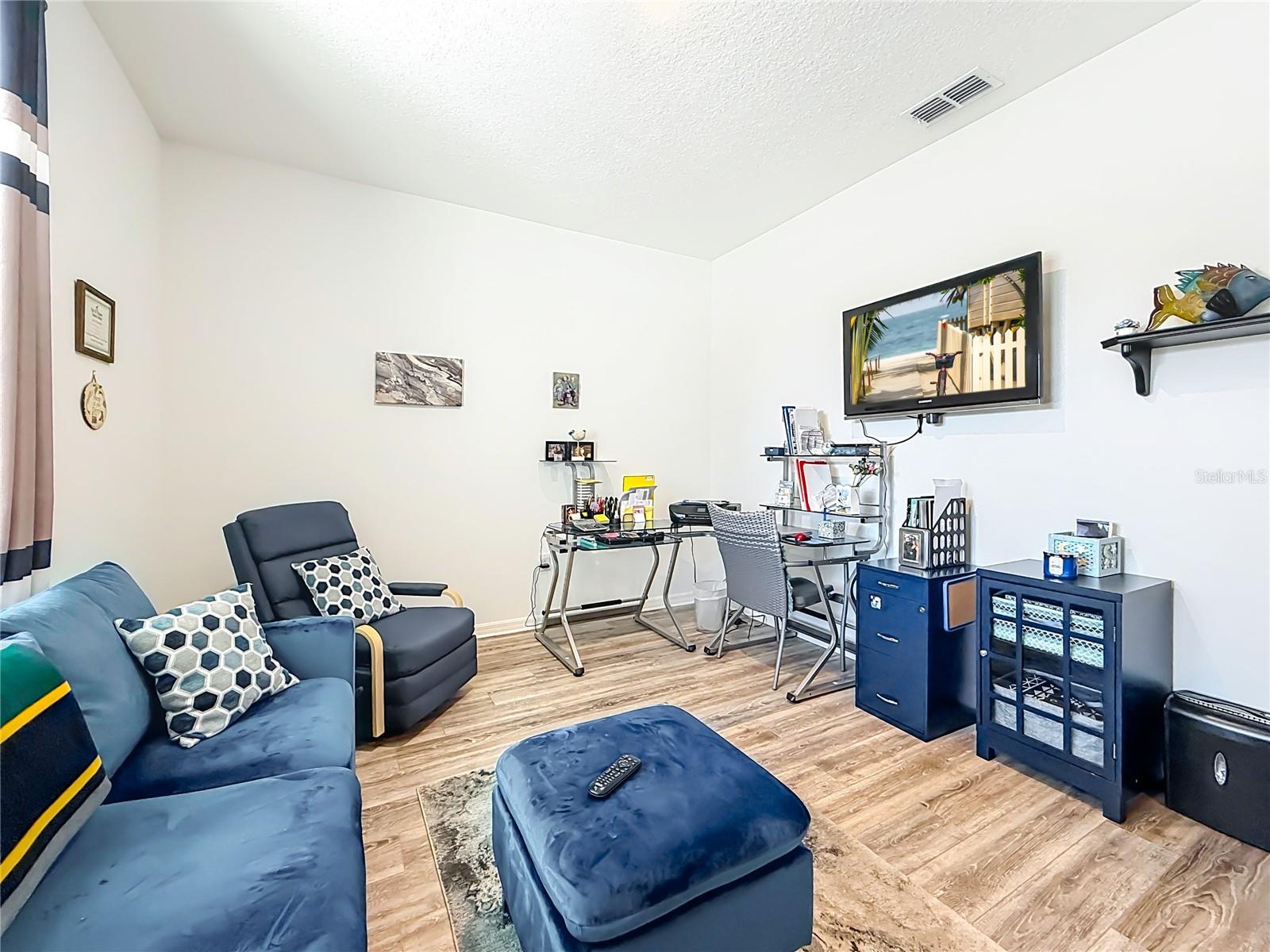 ON TOP OF THE WORLD AVALON 7 - Residential