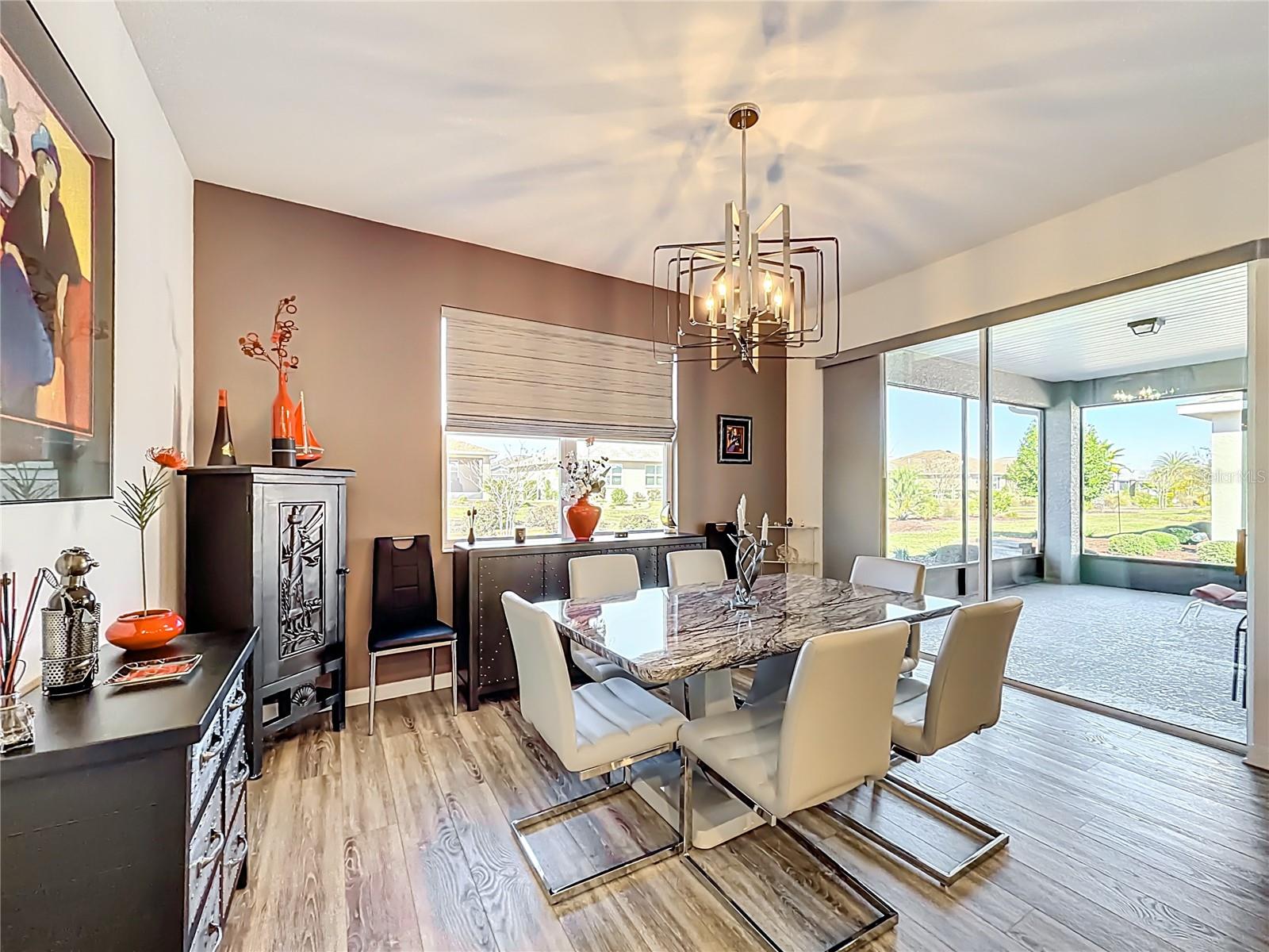 ON TOP OF THE WORLD AVALON 7 - Residential