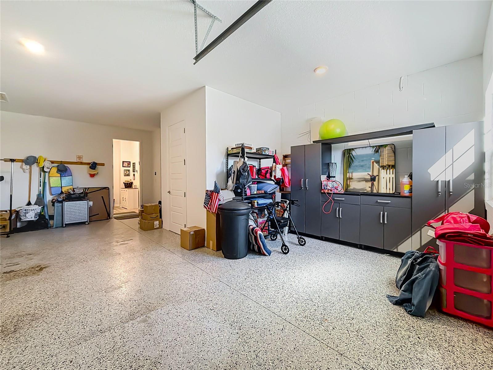 ON TOP OF THE WORLD AVALON 7 - Residential