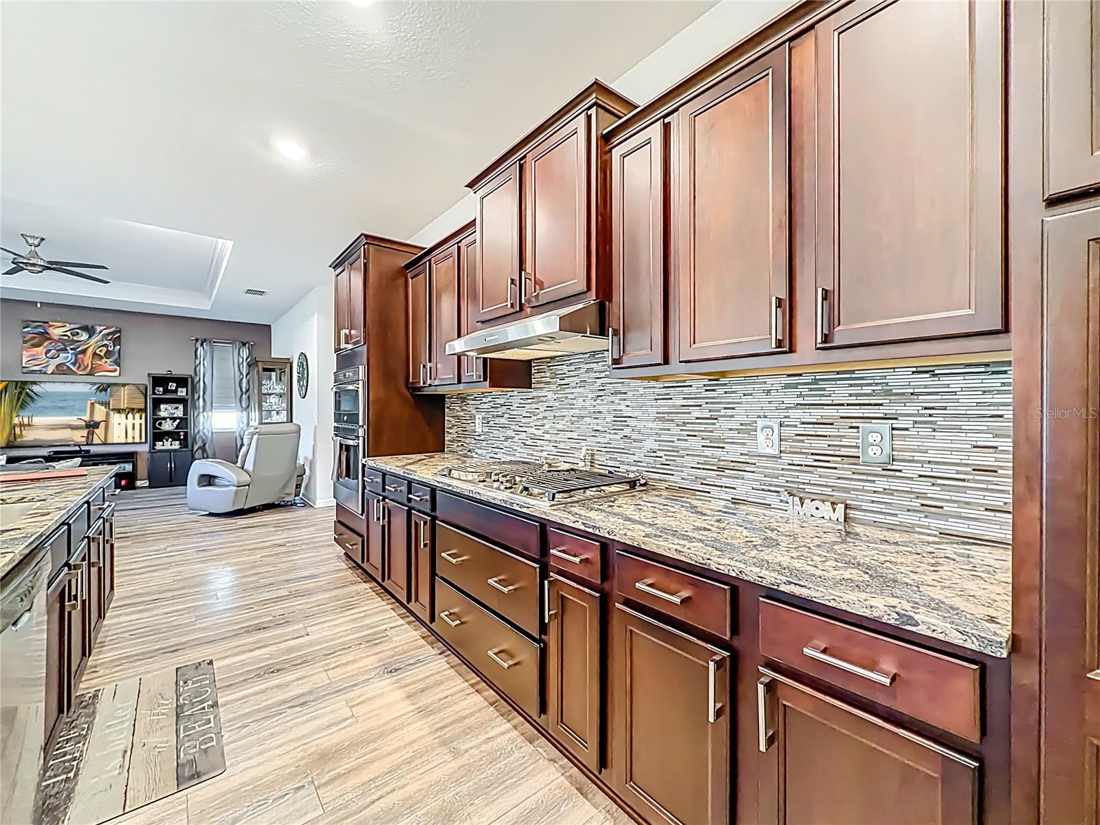 ON TOP OF THE WORLD AVALON 7 - Residential