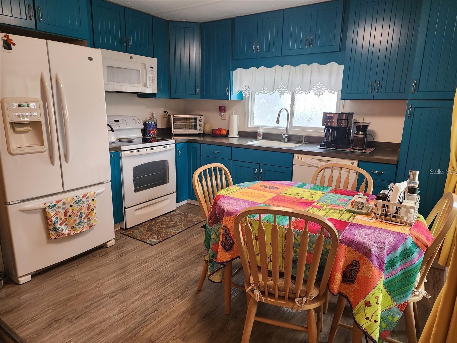 OAK GROVE - Residential