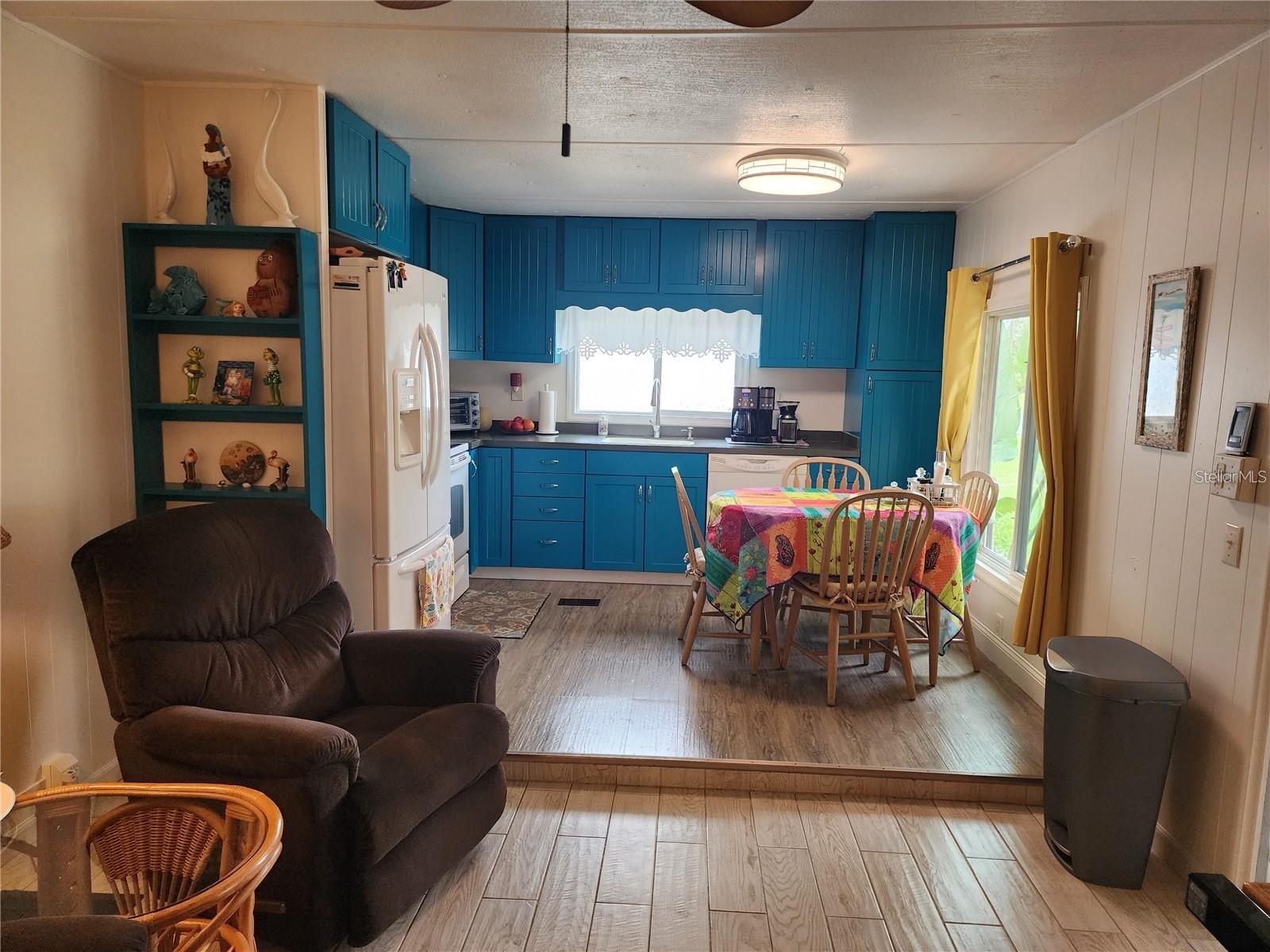 OAK GROVE - Residential