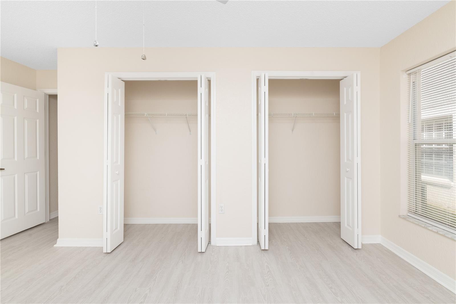 GLEN HILLS VILLAGE - Residential