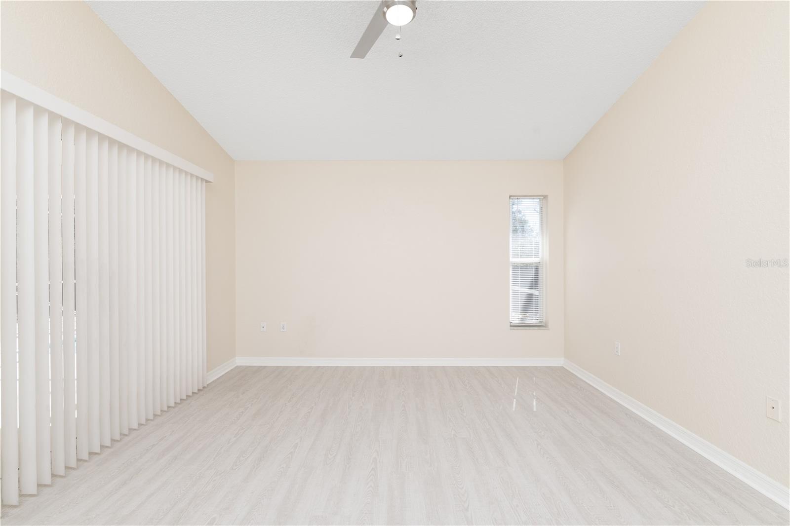 GLEN HILLS VILLAGE - Residential