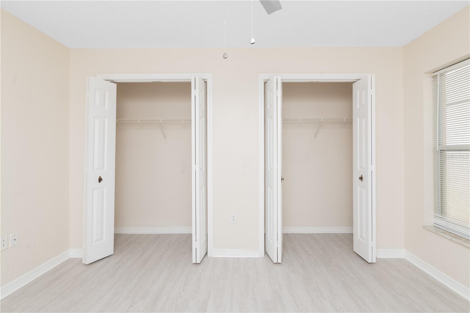 GLEN HILLS VILLAGE - Residential