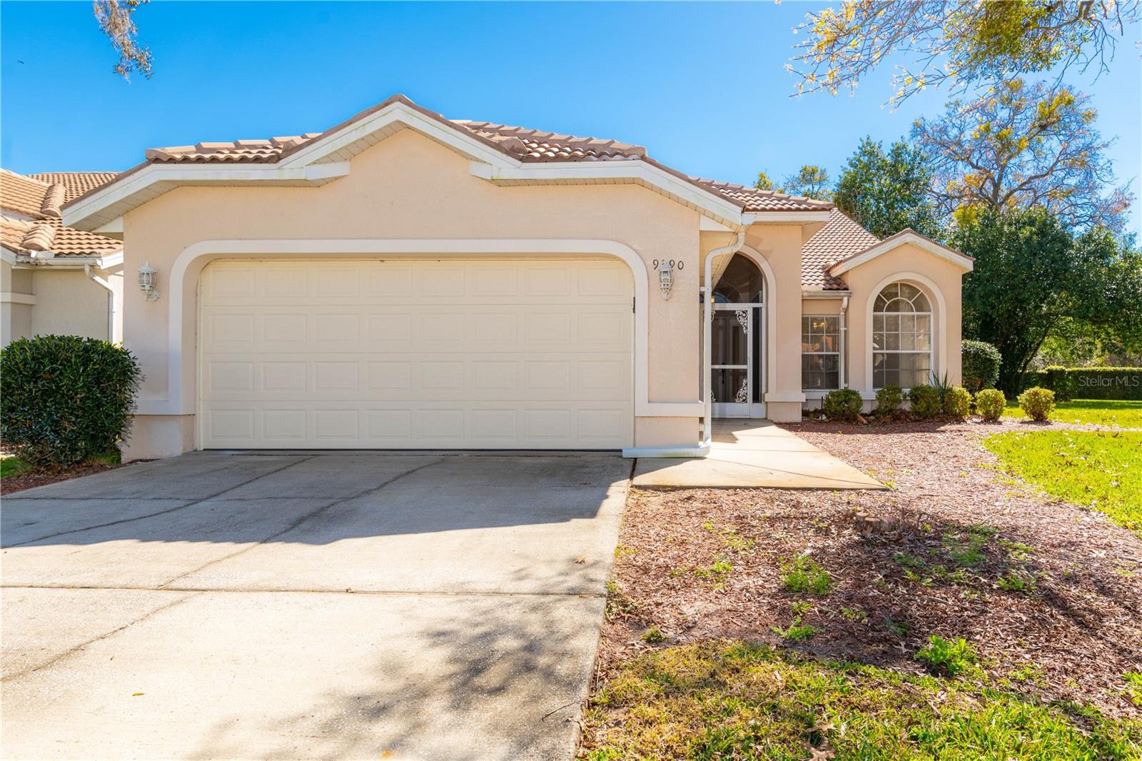 GLEN HILLS VILLAGE - Residential