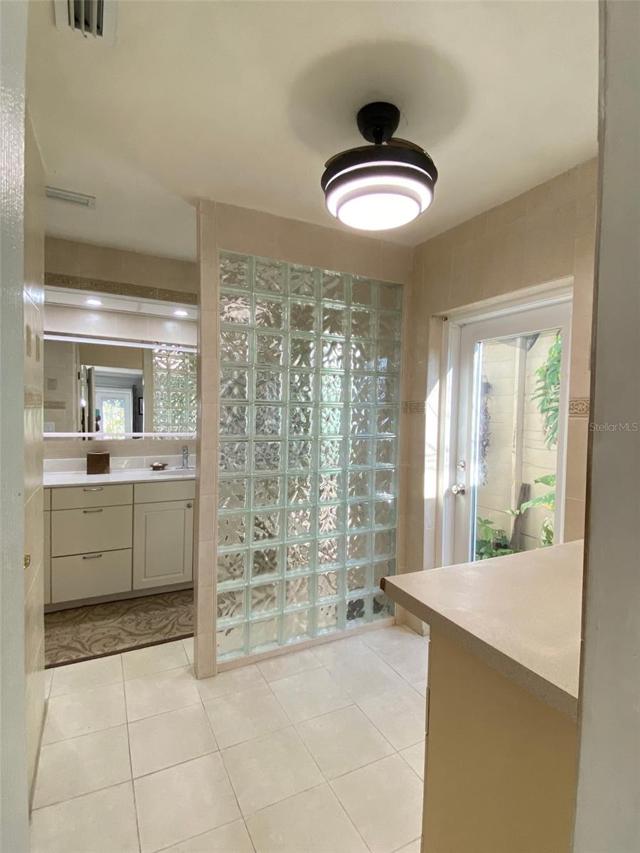 BENT TREE VILLAGE - Residential