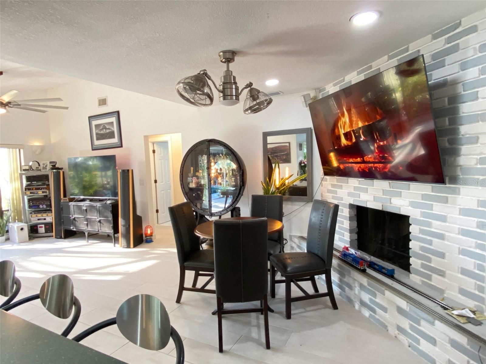 BENT TREE VILLAGE - Residential