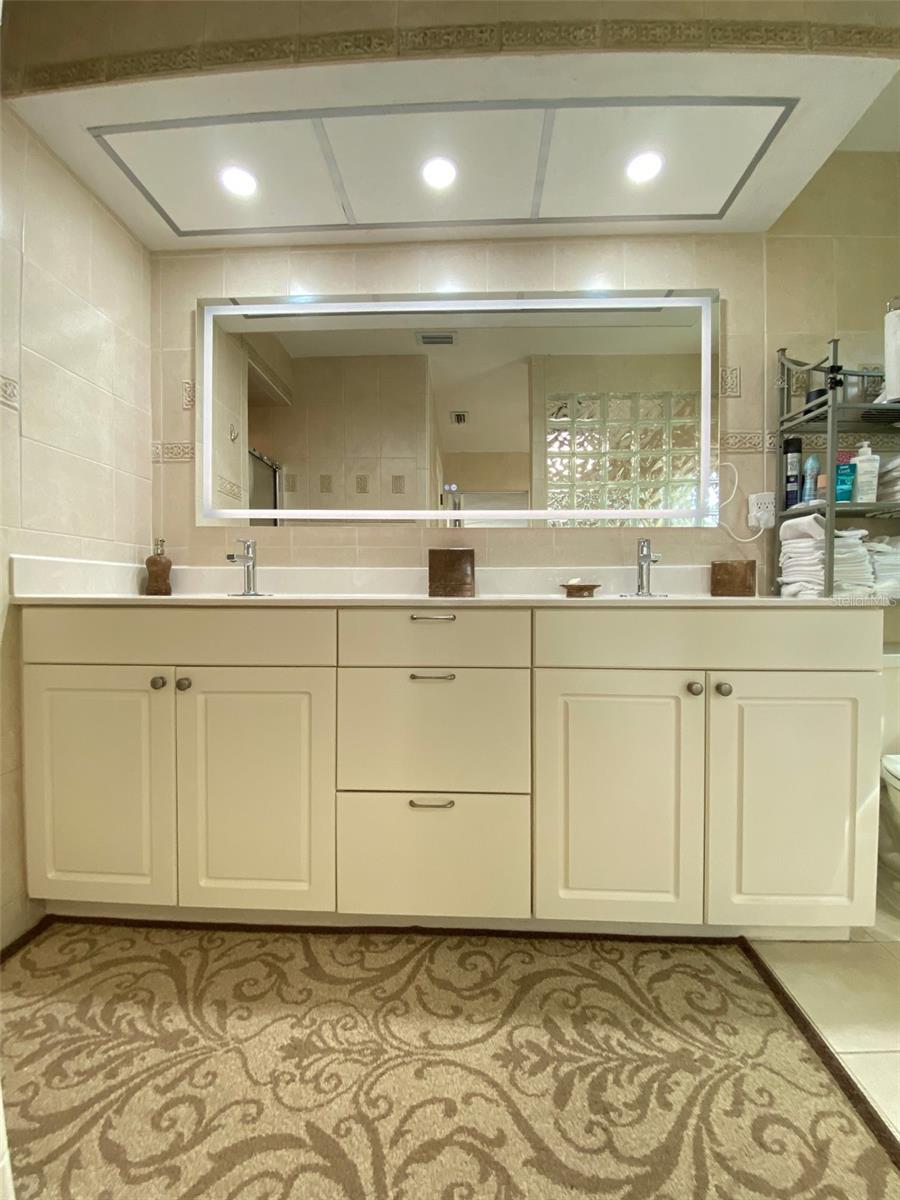 BENT TREE VILLAGE - Residential