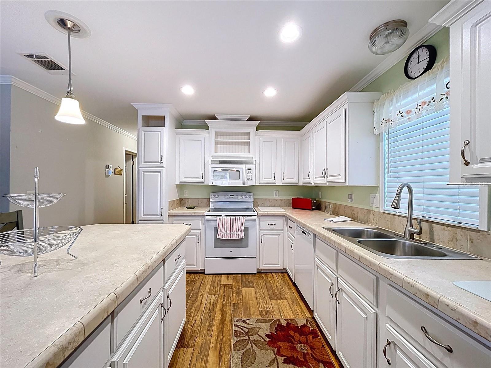 GOLF LAKES RESIDENTS CO-OP - Residential