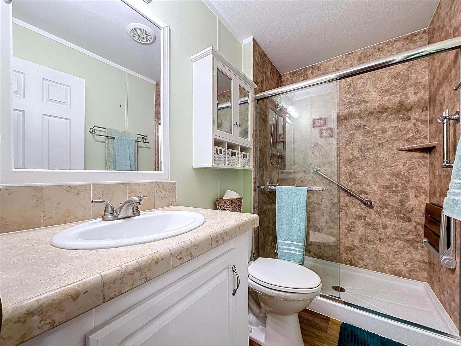 GOLF LAKES RESIDENTS CO-OP - Residential