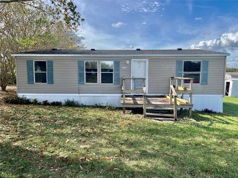 A home in SUMMERFIELD