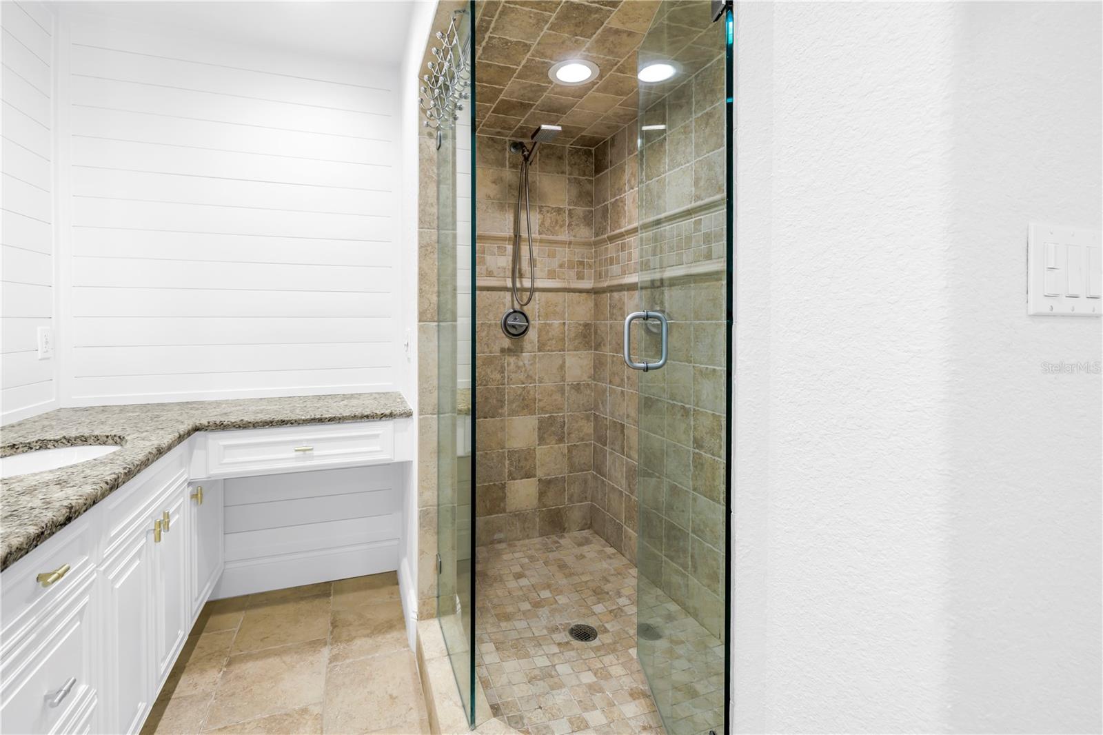 PIRATES COVE CLUB CONDO - Residential Lease