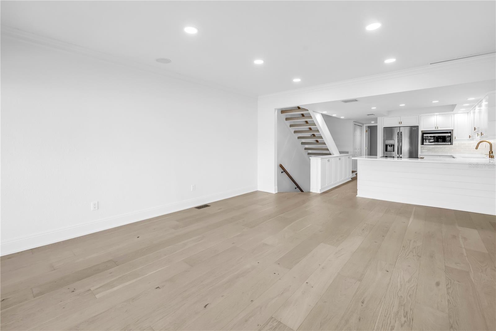 PIRATES COVE CLUB CONDO - Residential Lease