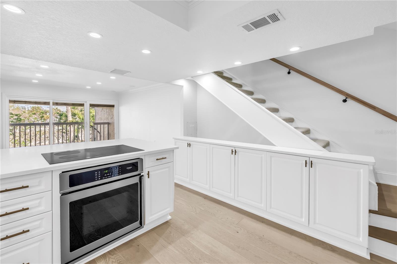 PIRATES COVE CLUB CONDO - Residential Lease