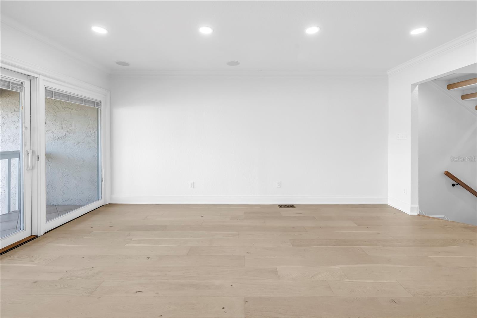 PIRATES COVE CLUB CONDO - Residential Lease