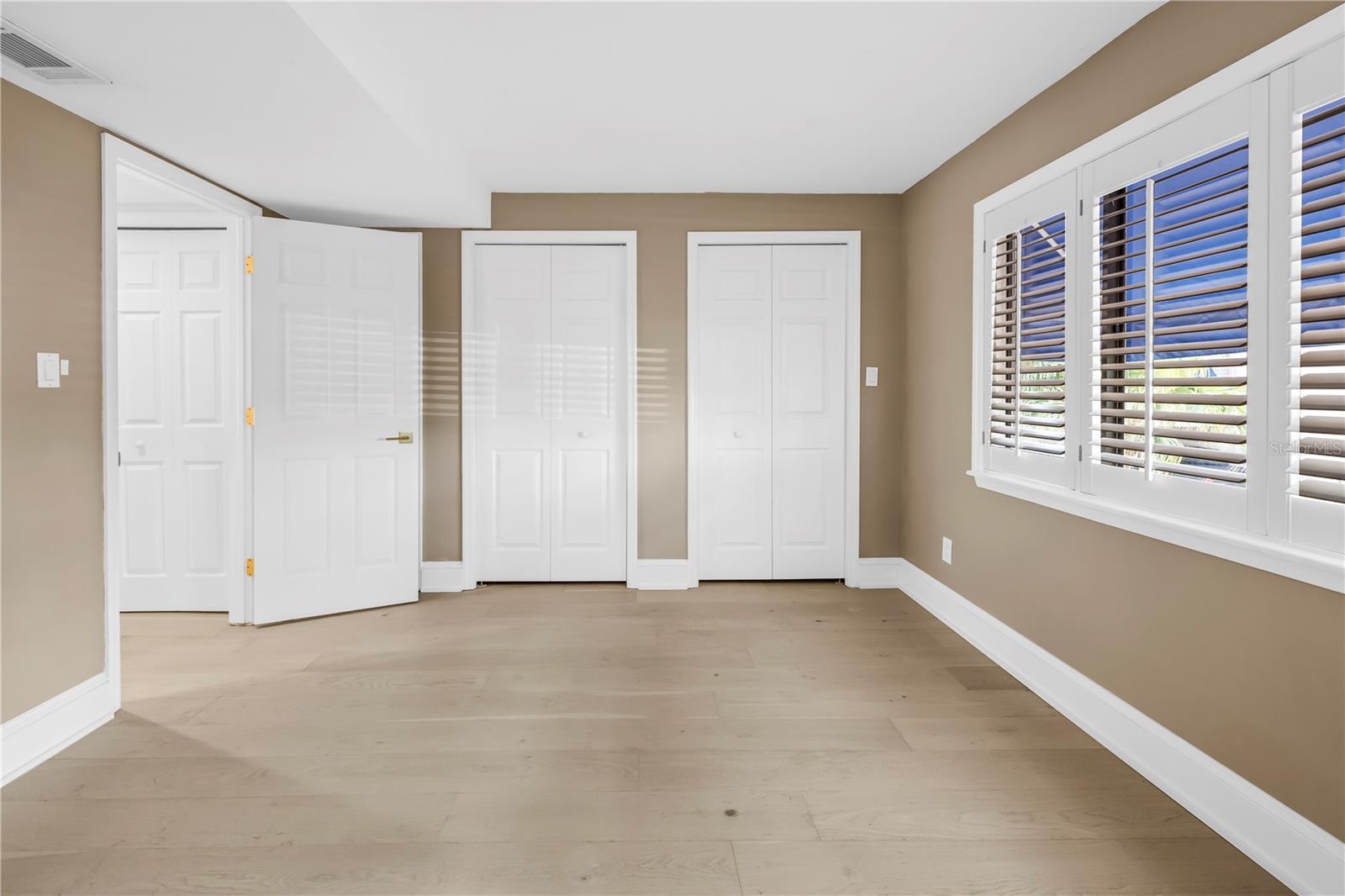 PIRATES COVE CLUB CONDO - Residential Lease