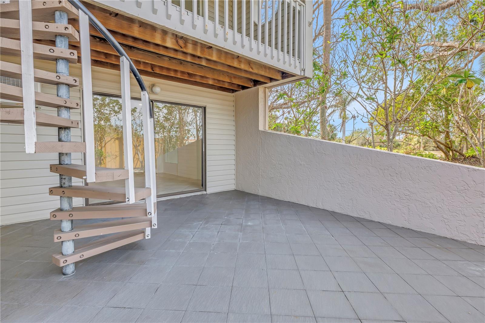 PIRATES COVE CLUB CONDO - Residential Lease