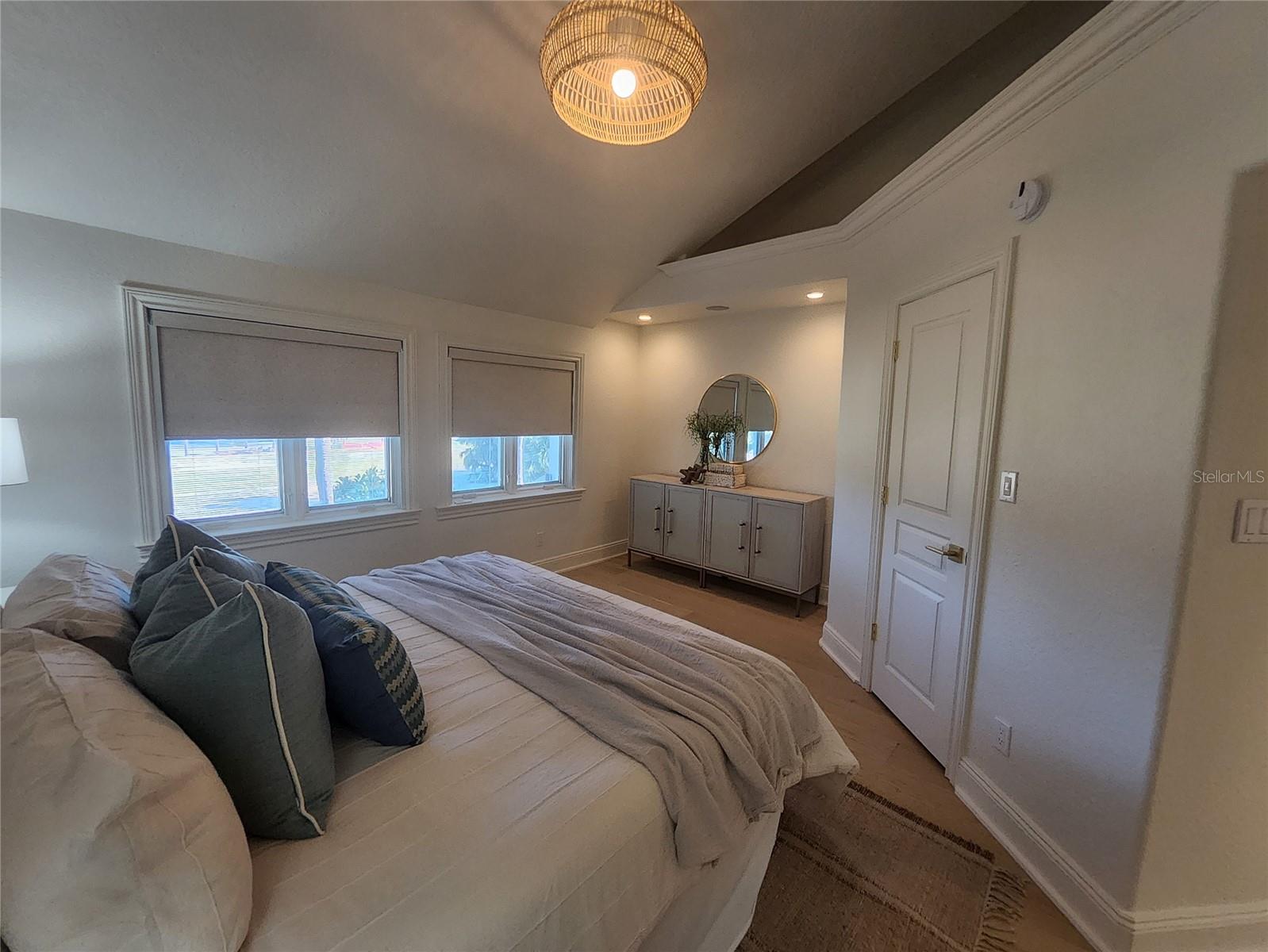 PIRATES COVE CLUB CONDO - Residential Lease