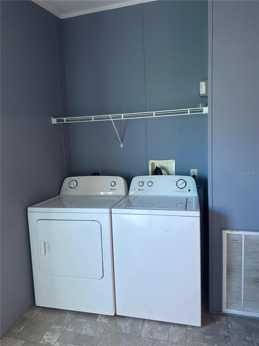 HUNTERS RIDGE - Residential