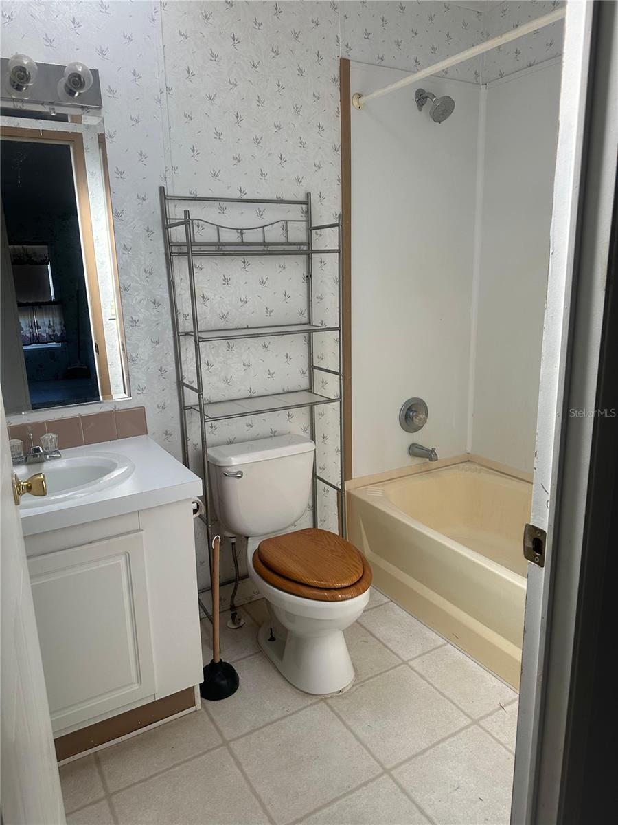 HUNTERS RIDGE - Residential