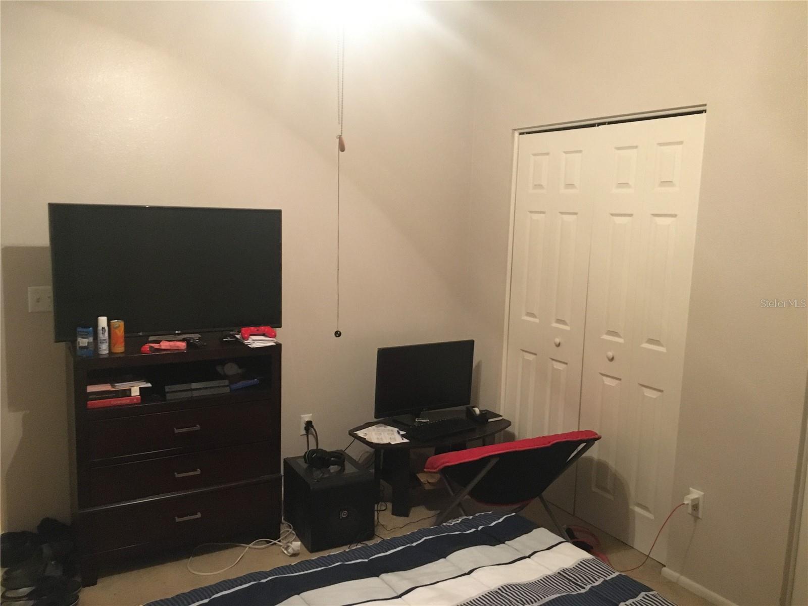 THE TWNHMS AT KENSINGTON PH - Residential Lease