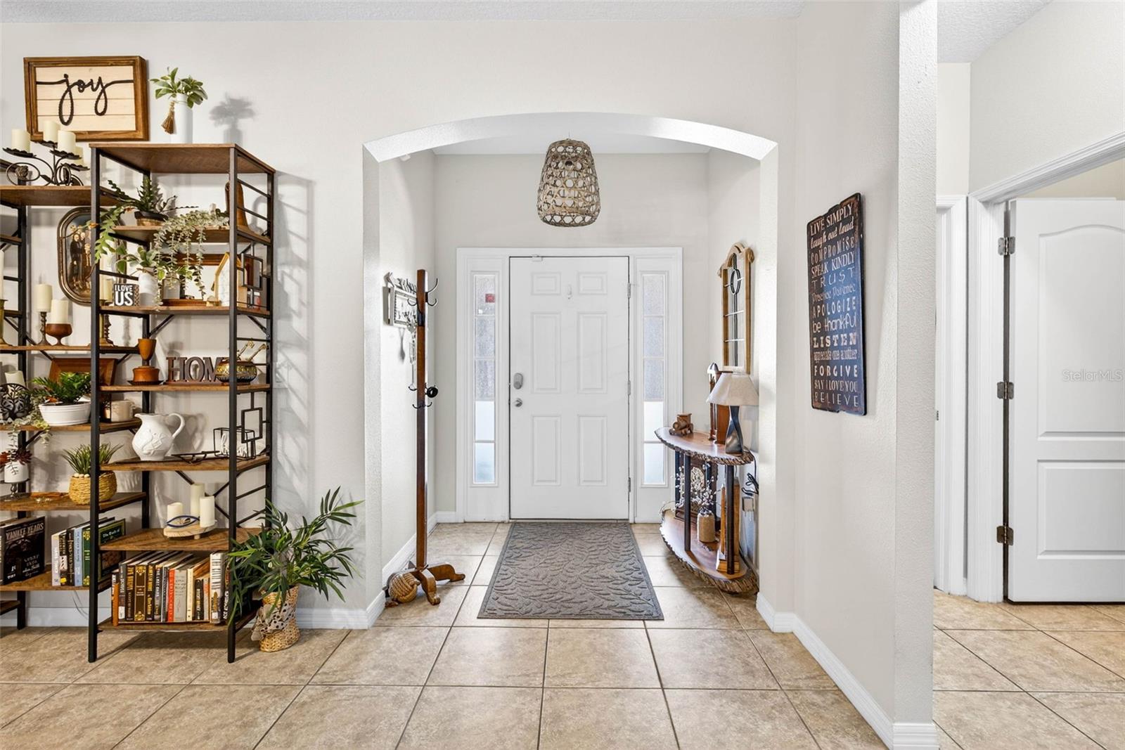 808 BRONZE BUSH COURT