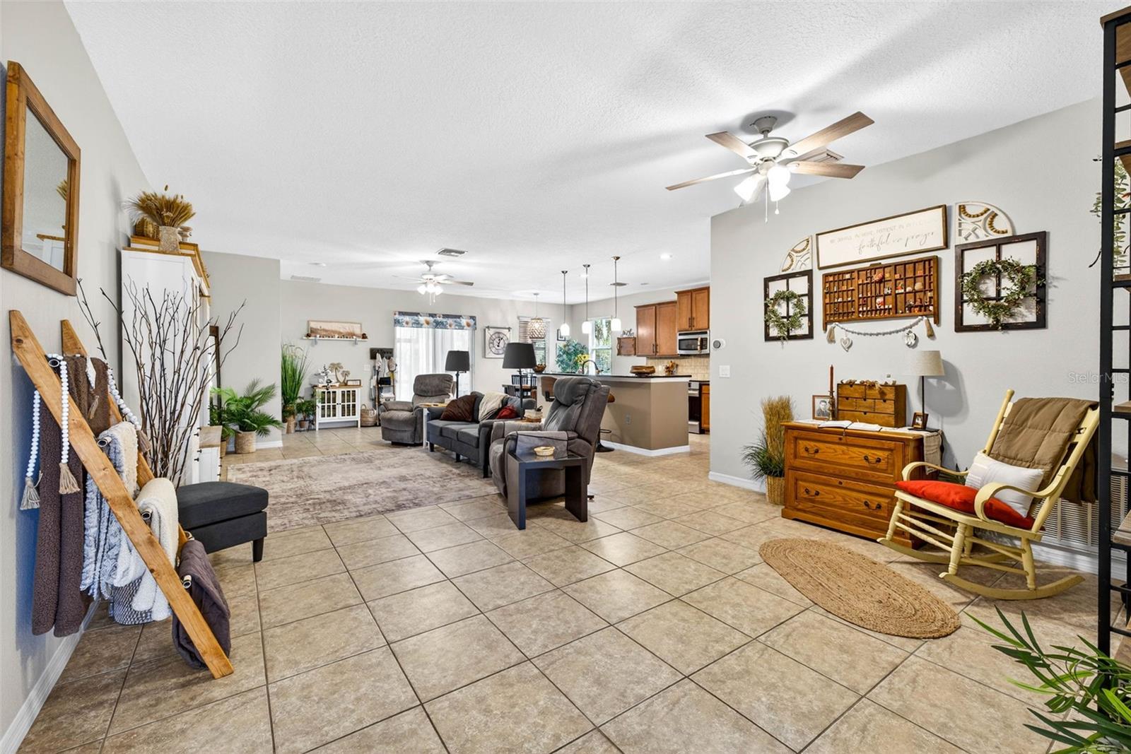 808 BRONZE BUSH COURT