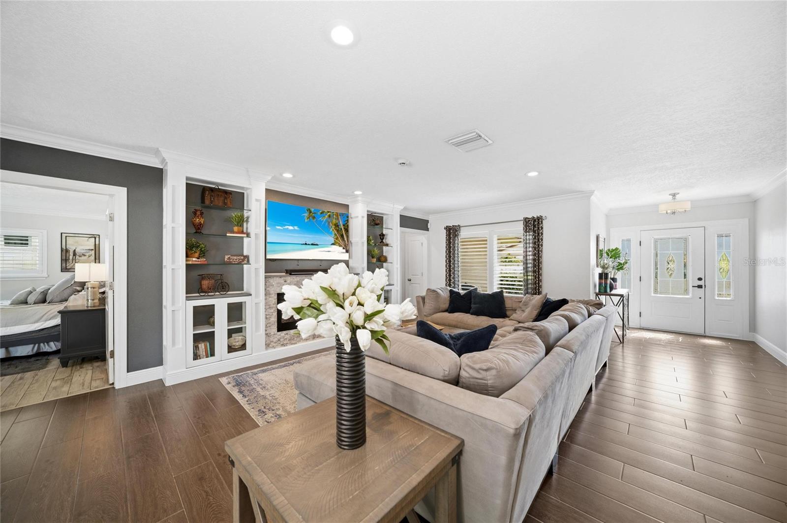 BAYWAY ISLES - Residential