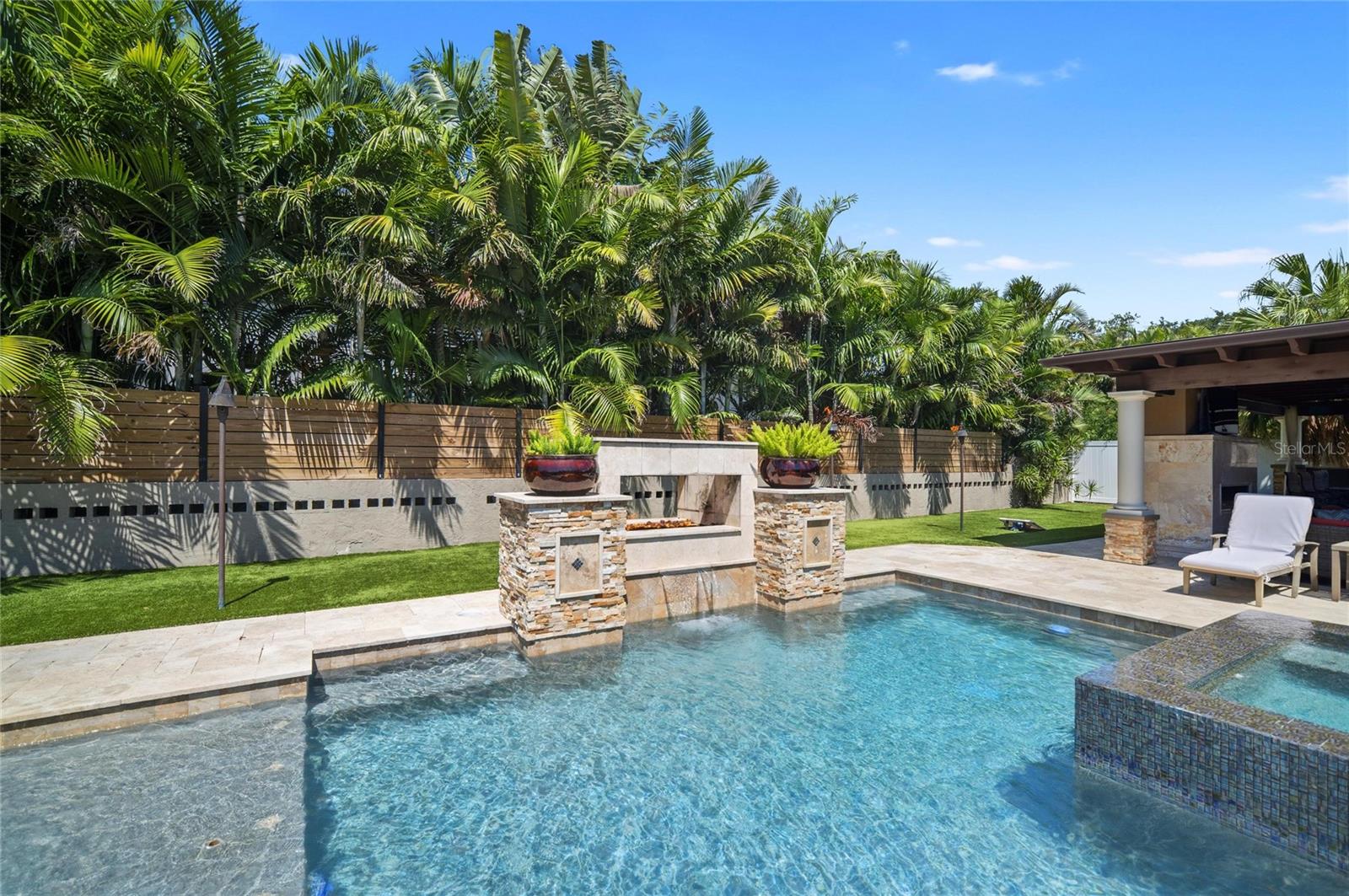 BAYWAY ISLES - Residential