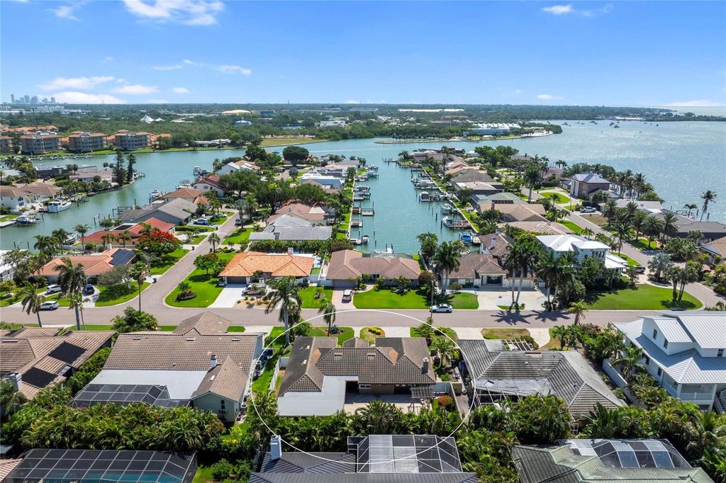 Photo of 6129 Leeland Street S, St Petersburg, FL 33715 (MLS # A4693503)