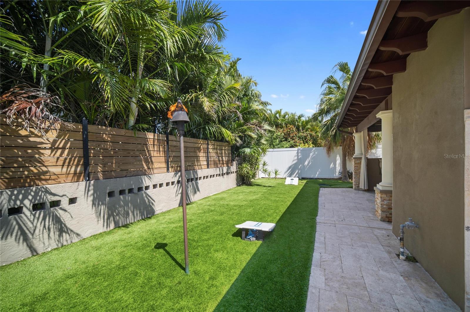 BAYWAY ISLES - Residential
