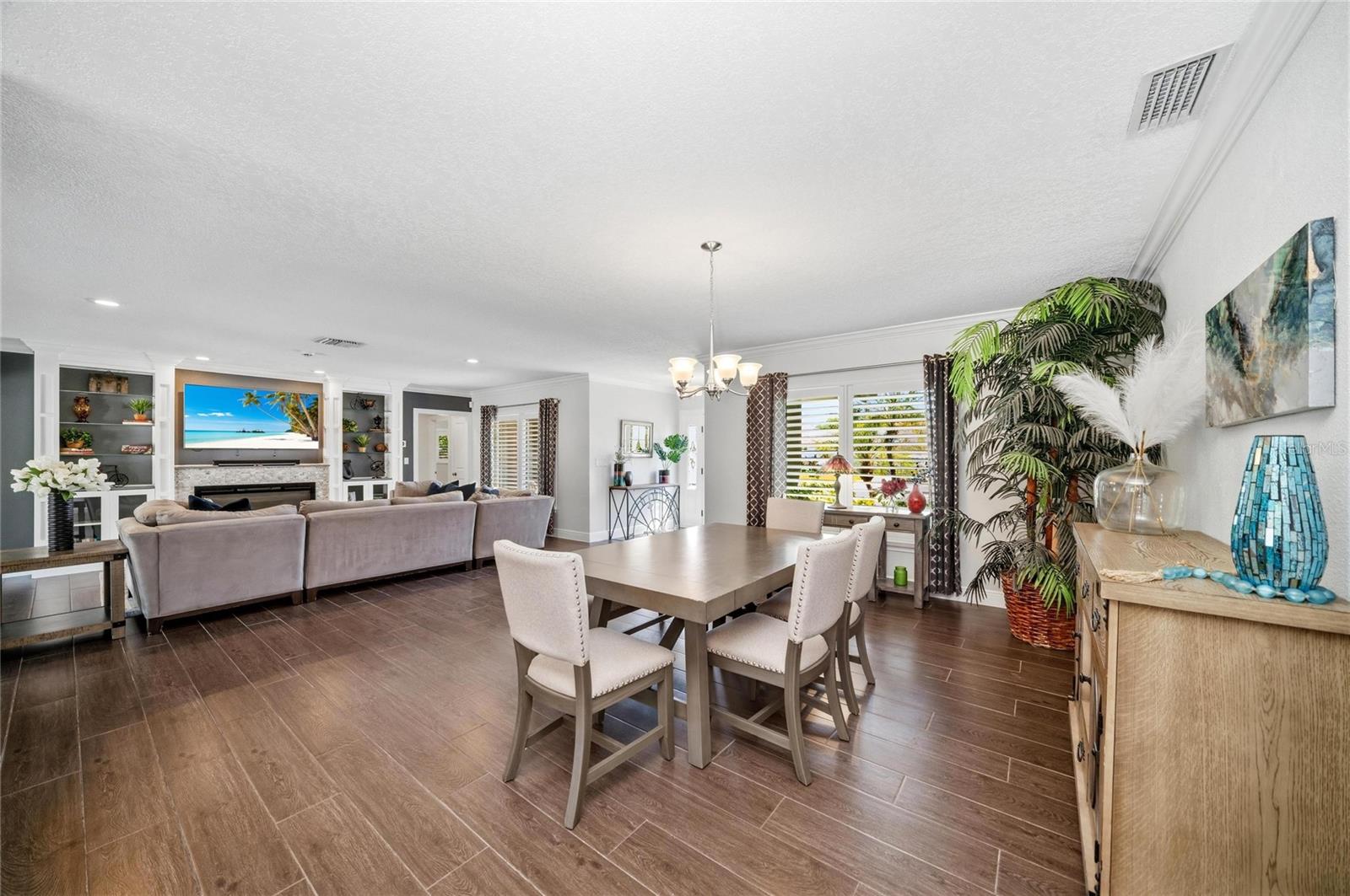 BAYWAY ISLES - Residential