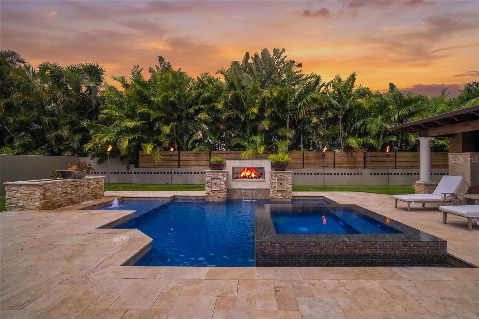 BAYWAY ISLES - Residential