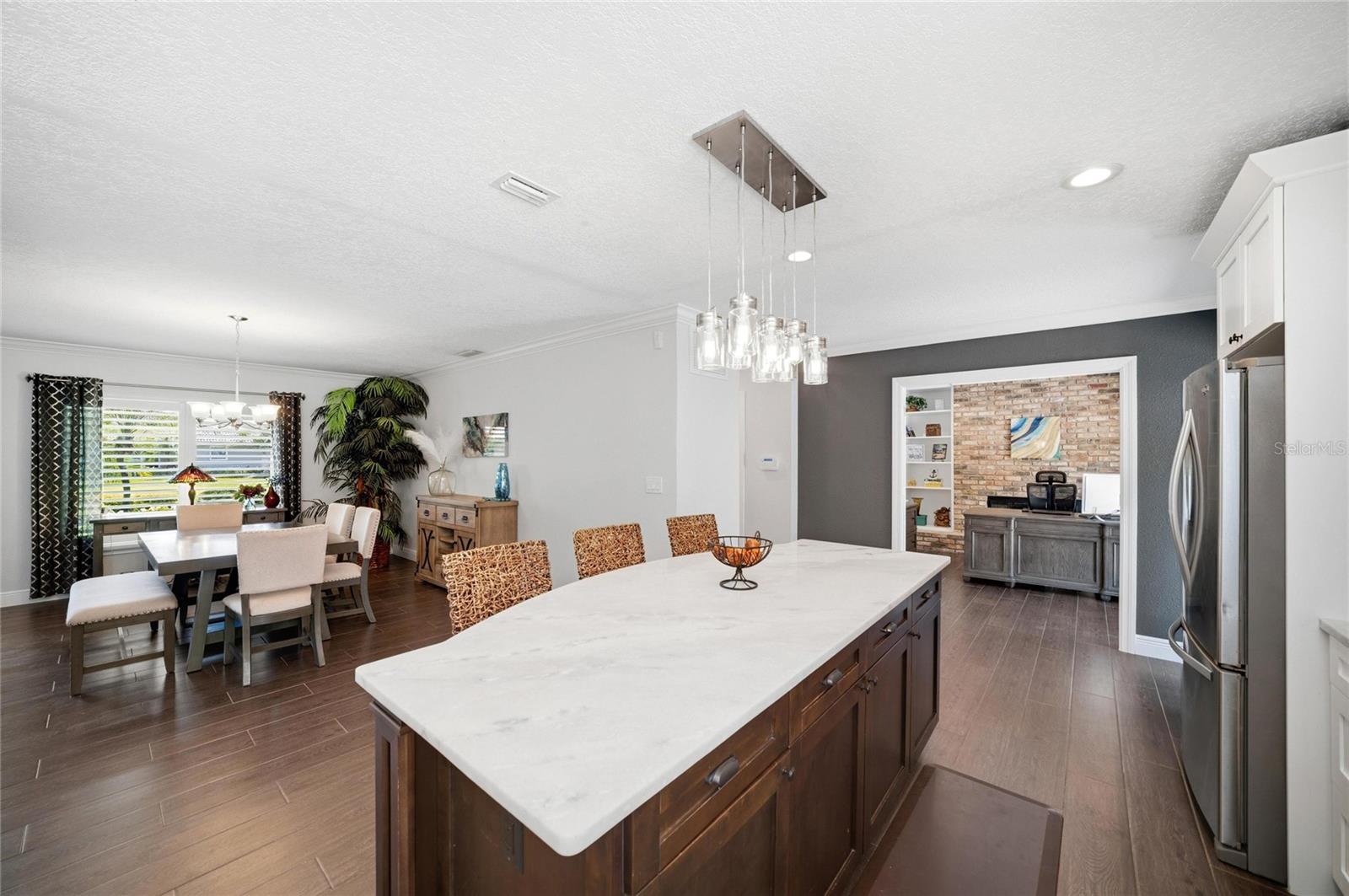 BAYWAY ISLES - Residential