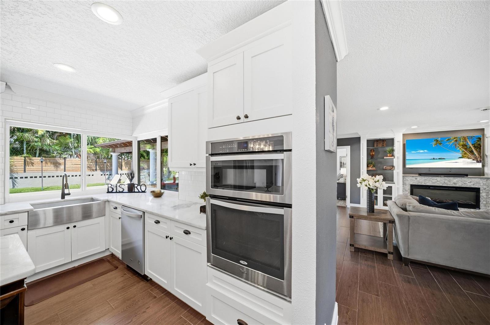 BAYWAY ISLES - Residential