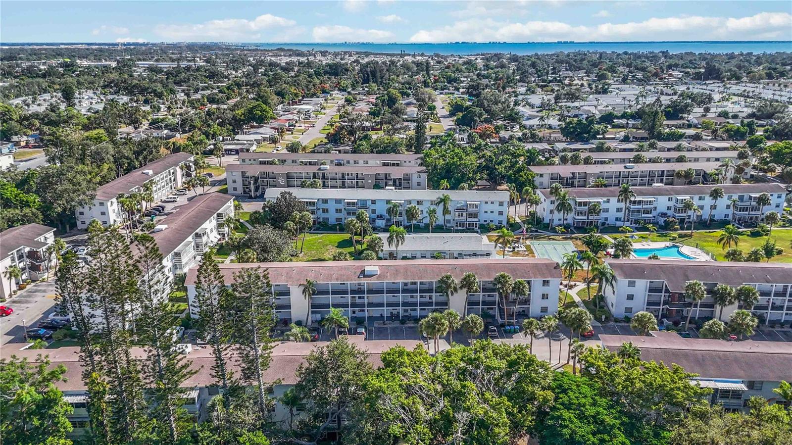 BAYSHORE CONDOMINIUM - Residential