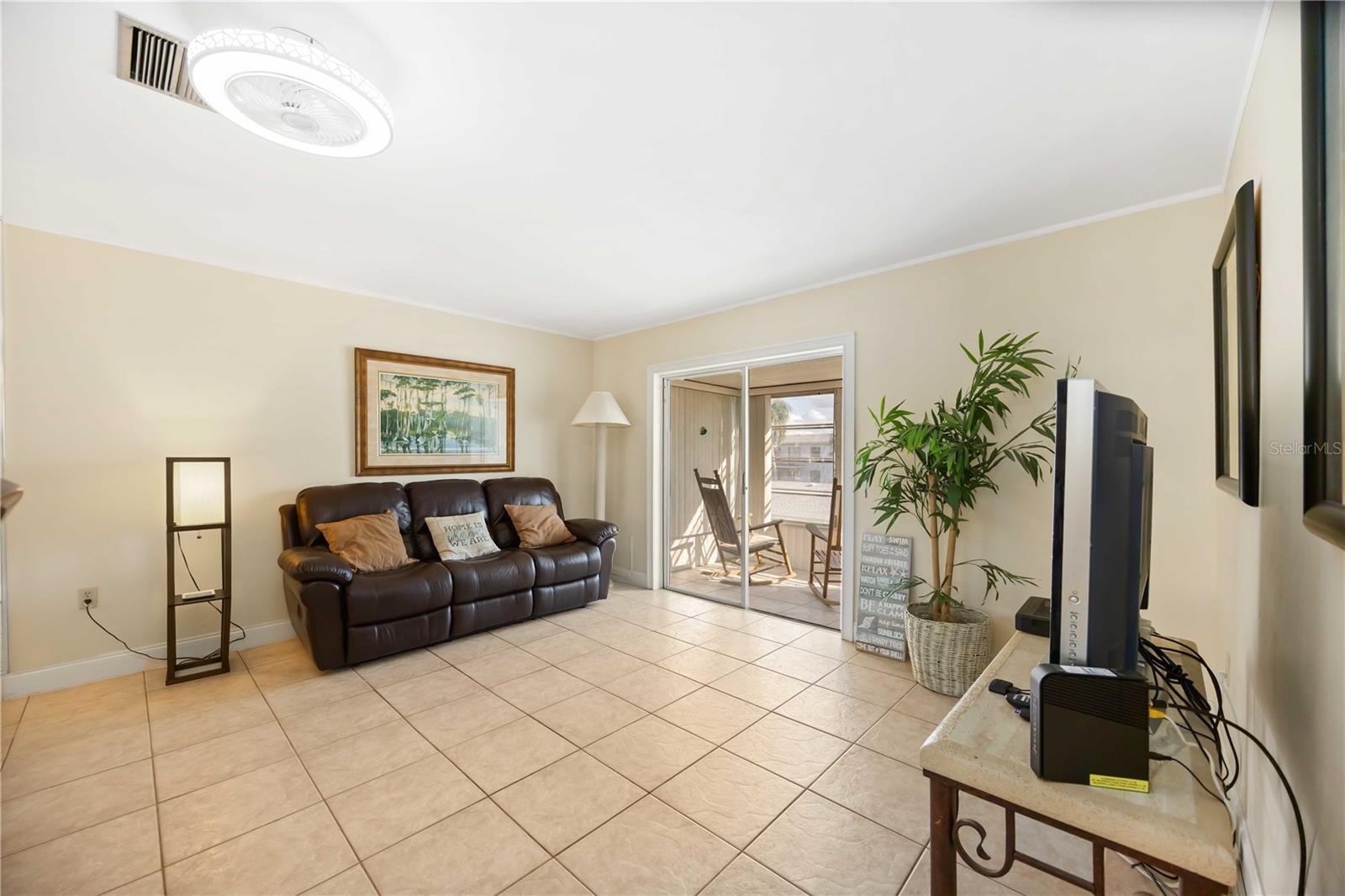 BAYSHORE CONDOMINIUM - Residential